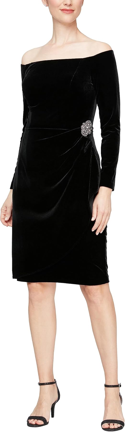 Alex Evenings Womens Short Off The Shoulder Velvet Dress (Petite and Regular)