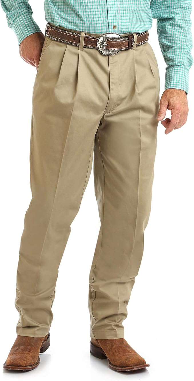 Wrangler Men's Pleated Front Casual Pants