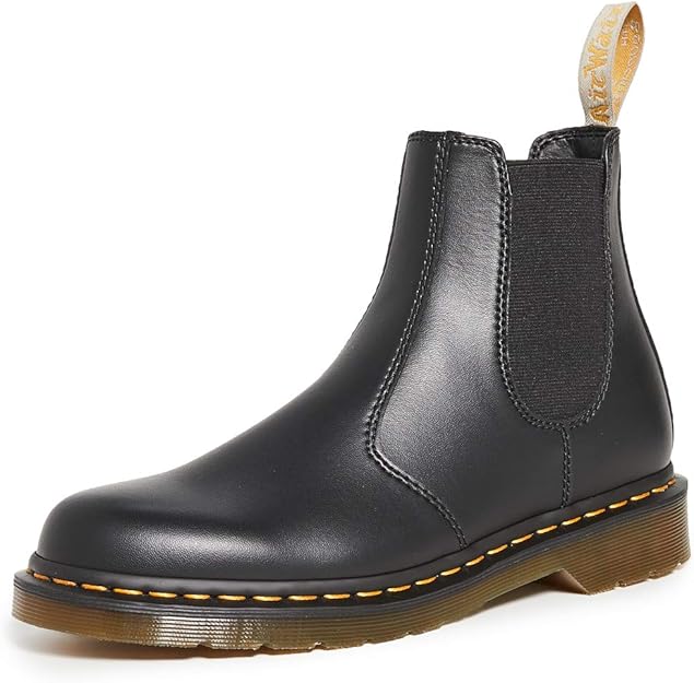 Dr. Martens Men's 2976 Felix Rub Off Chelsea Boot, black, 10 Men/11 Women US