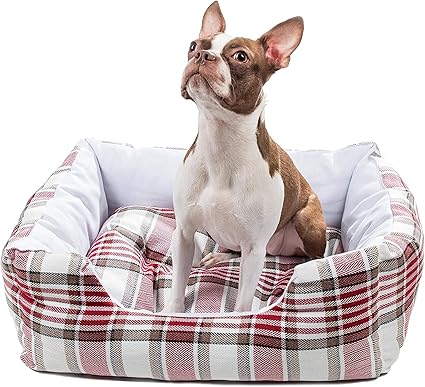 Wags N' Whiskers Hadley Pet Bed in White-Red