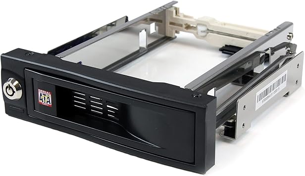 StarTech.com 5.25in Trayless Hot Swap Mobile Rack for 3.5in Hard Drive - Internal SATA Backplane Enclosure - Lockable Drive Bay (HSB100SATBK)