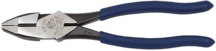 Klein Tools D201-7NE Lineman's New England Nose Pliers with Streamlined Design, Knurled Jaws and Handle Tempering, 7-Inch